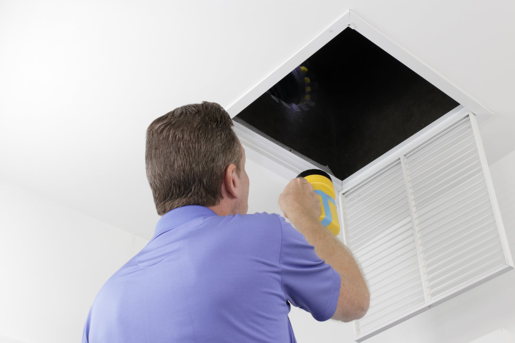 how to clean hvac ducts